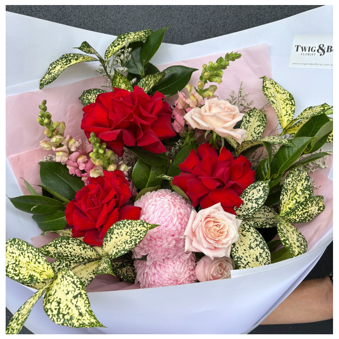 ‘The Lovers’ Valentine's Day Flowers