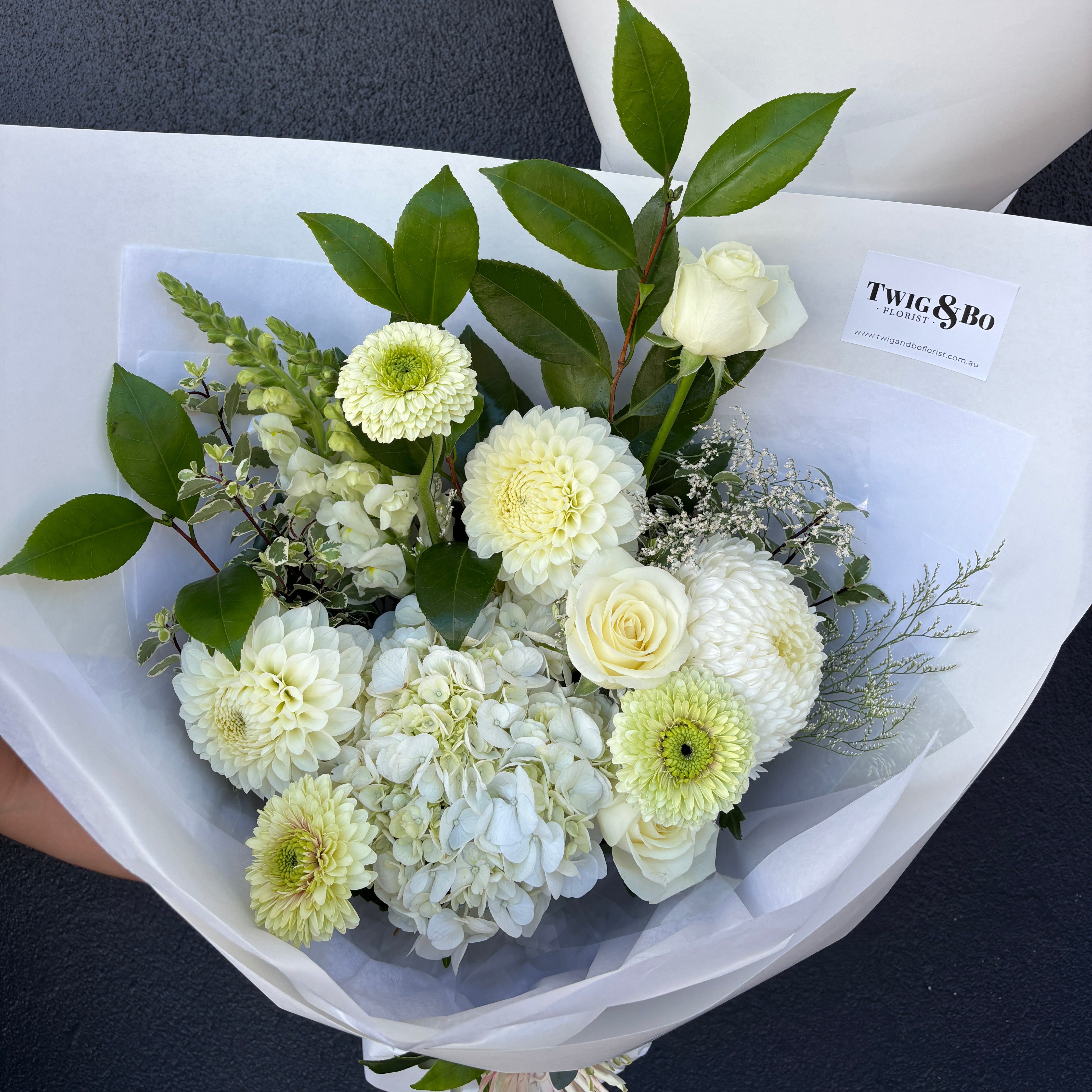 Victoria | White & Green Flower Arrangement
