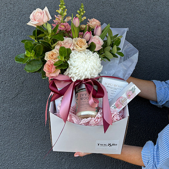 Pamper Hamper - Send Some Love Gift Hamper Filled with Pampering Gifts