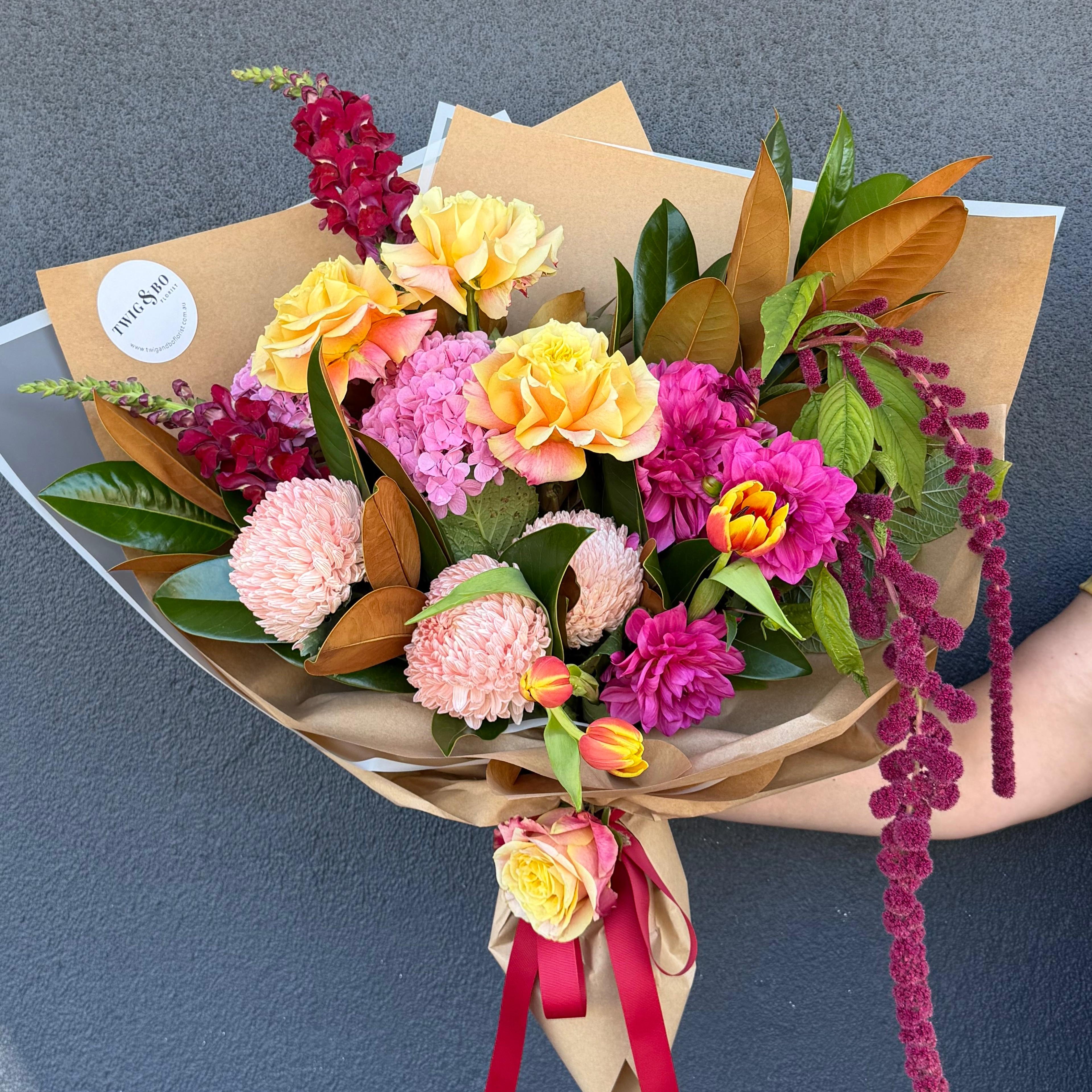 Elly | Bright & Beautiful Flowers