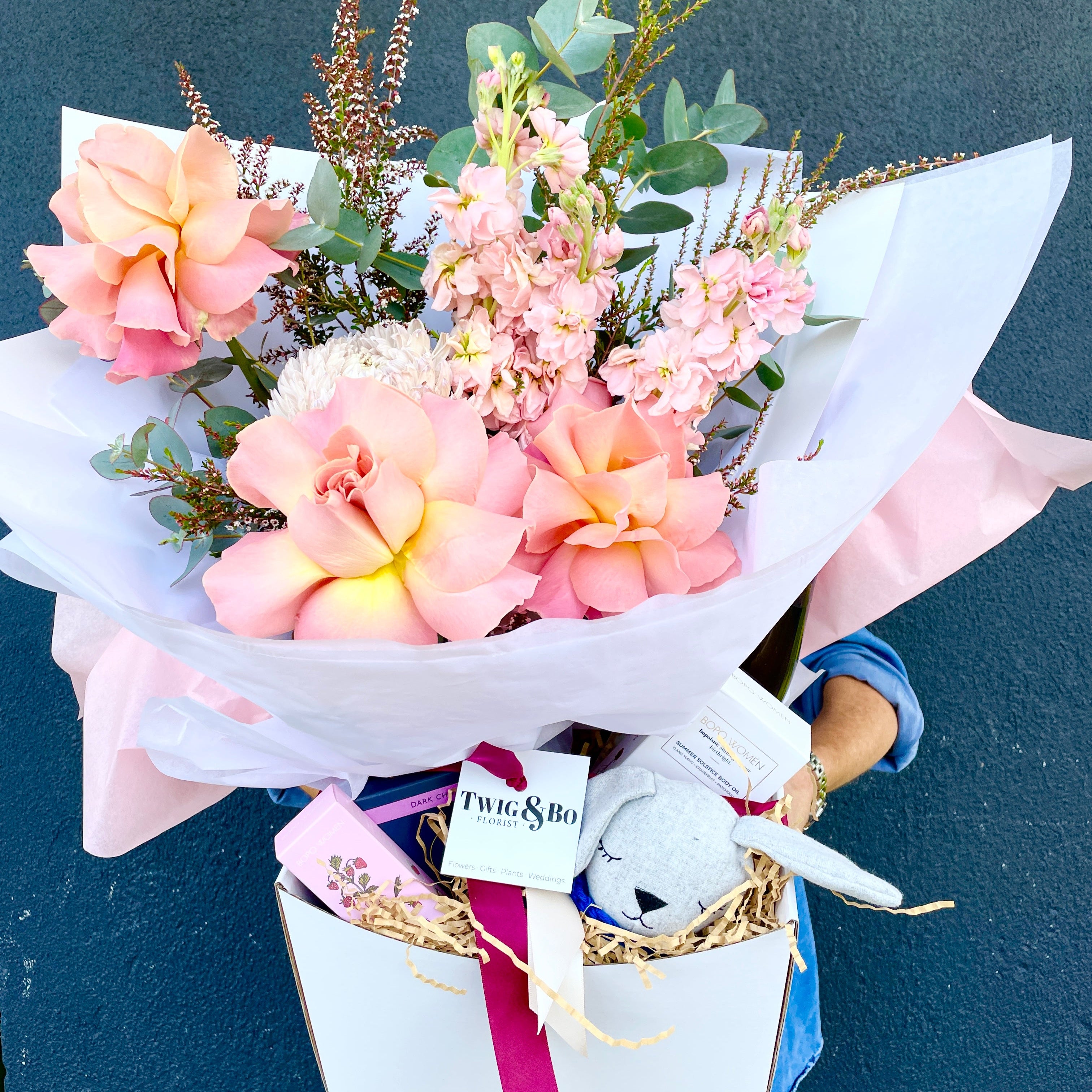 new baby gift hamper