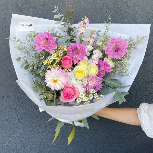 Mother's Day - Pastel Flower Arrangement