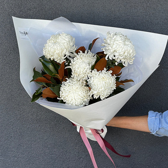 Joanna; Seasonal Fresh Chrysanthemum Bouquet