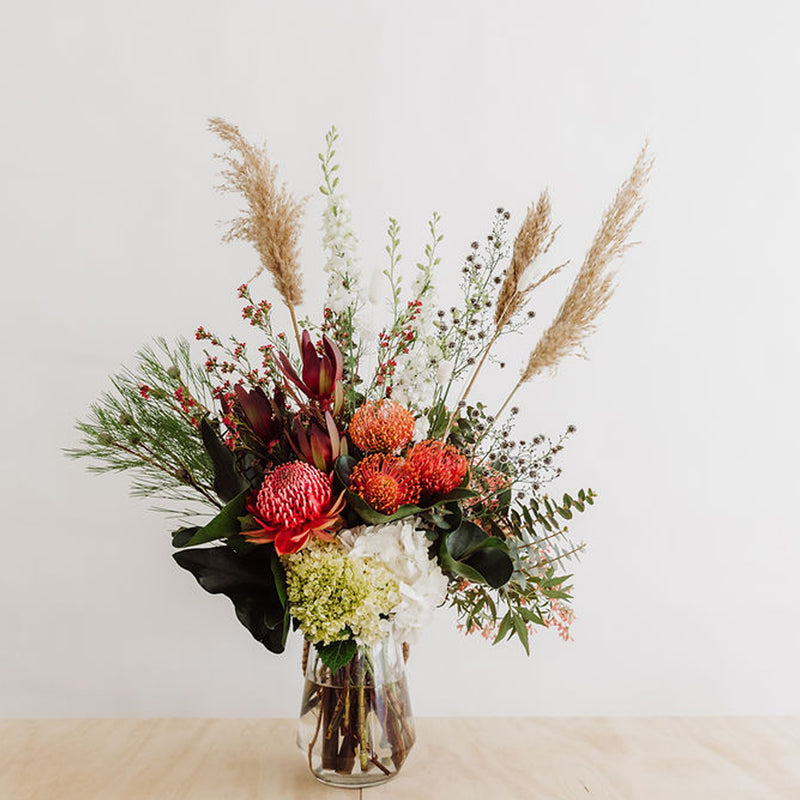 Christmas Flowers // Florist Choice
